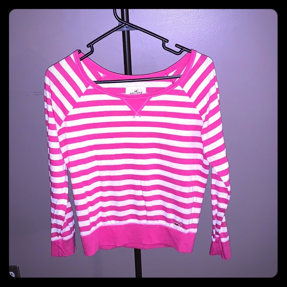 Hollister top